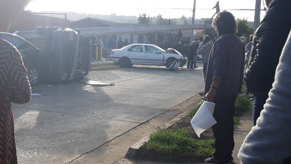 Accidente vehicular  en Pobl Fray Jorge deja dos lesionados