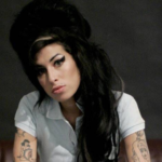 Un Día como hoy 23 de julio 2011 fallece  Amy Winehouse