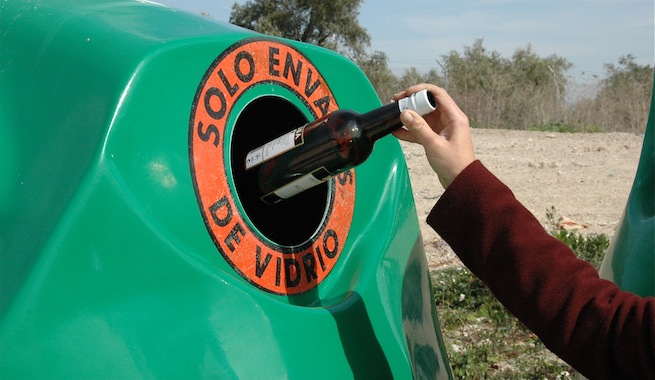 Impulsan reciclaje de vidrio en localidades rurales de Ovalle