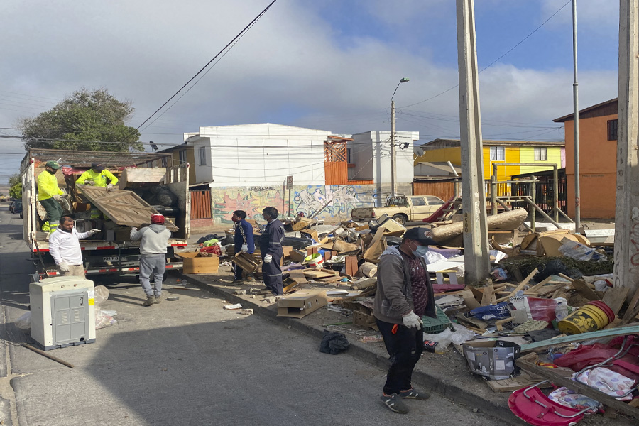 Municipio realizó limpieza de micro basural en sector Camilo Mori en Ovalle