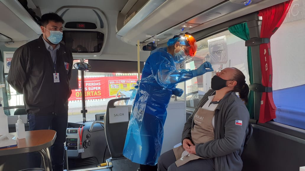 Bus de Antígeno refuerza la estrategia de testeo de casos Covid en Vicuña