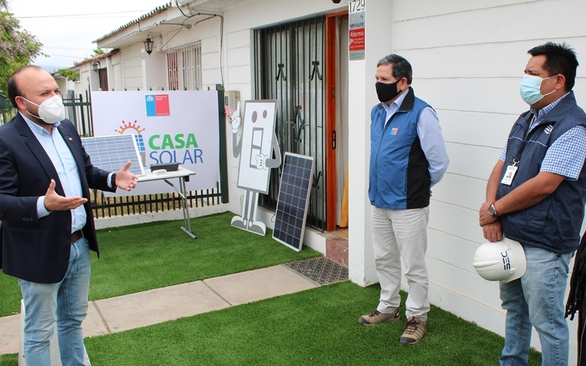 Ministerio de Energía abre licitación para instalar paneles fotovoltaicos en viviendas de La Serena