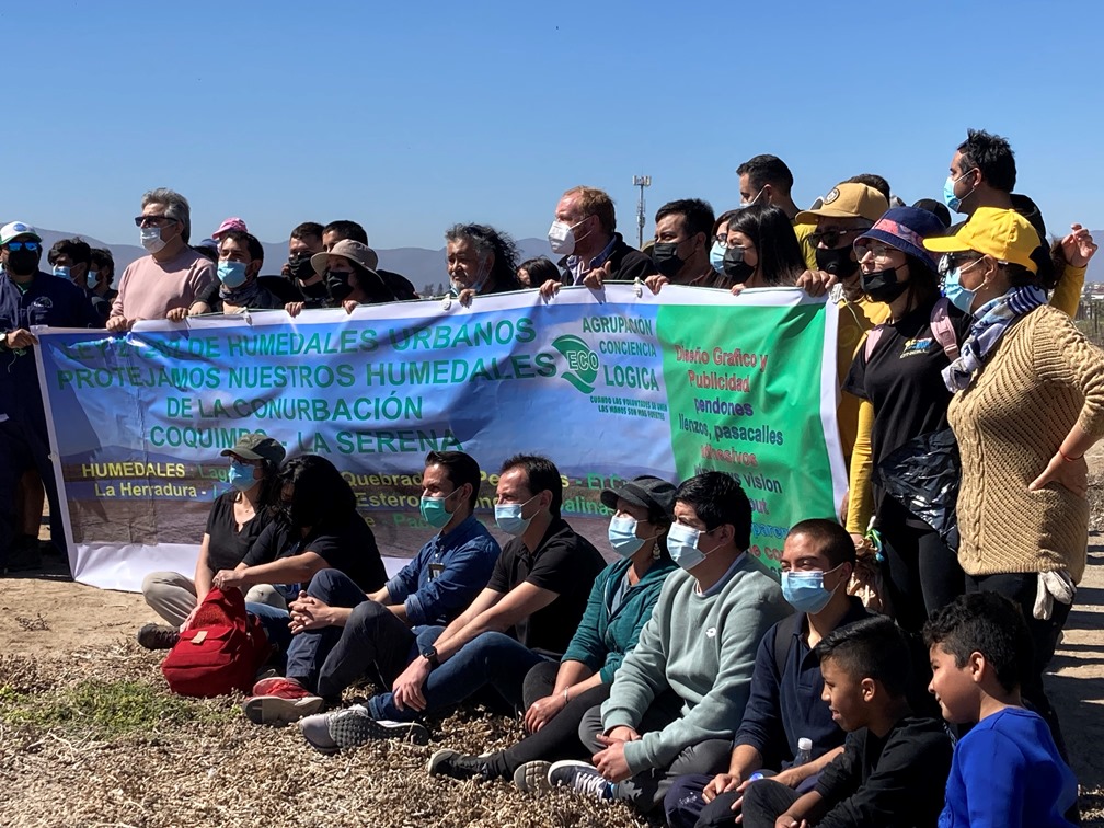 Más de 50 voluntarios se reunieron para operativo de limpieza en Humedal El Culebrón