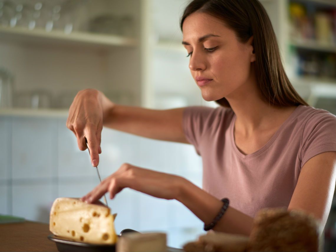 Alertan por la presencia en la región de la bacteria Listeria en alimentos