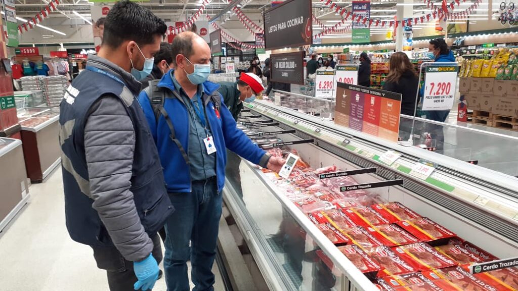 Fiscalizan supermercados y locales de venta de carne en vísperas de Fiestas Patrias