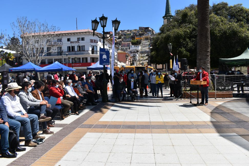 Entregan reconocimiento a adultos mayores de Coquimbo en Gobierno en Terreno