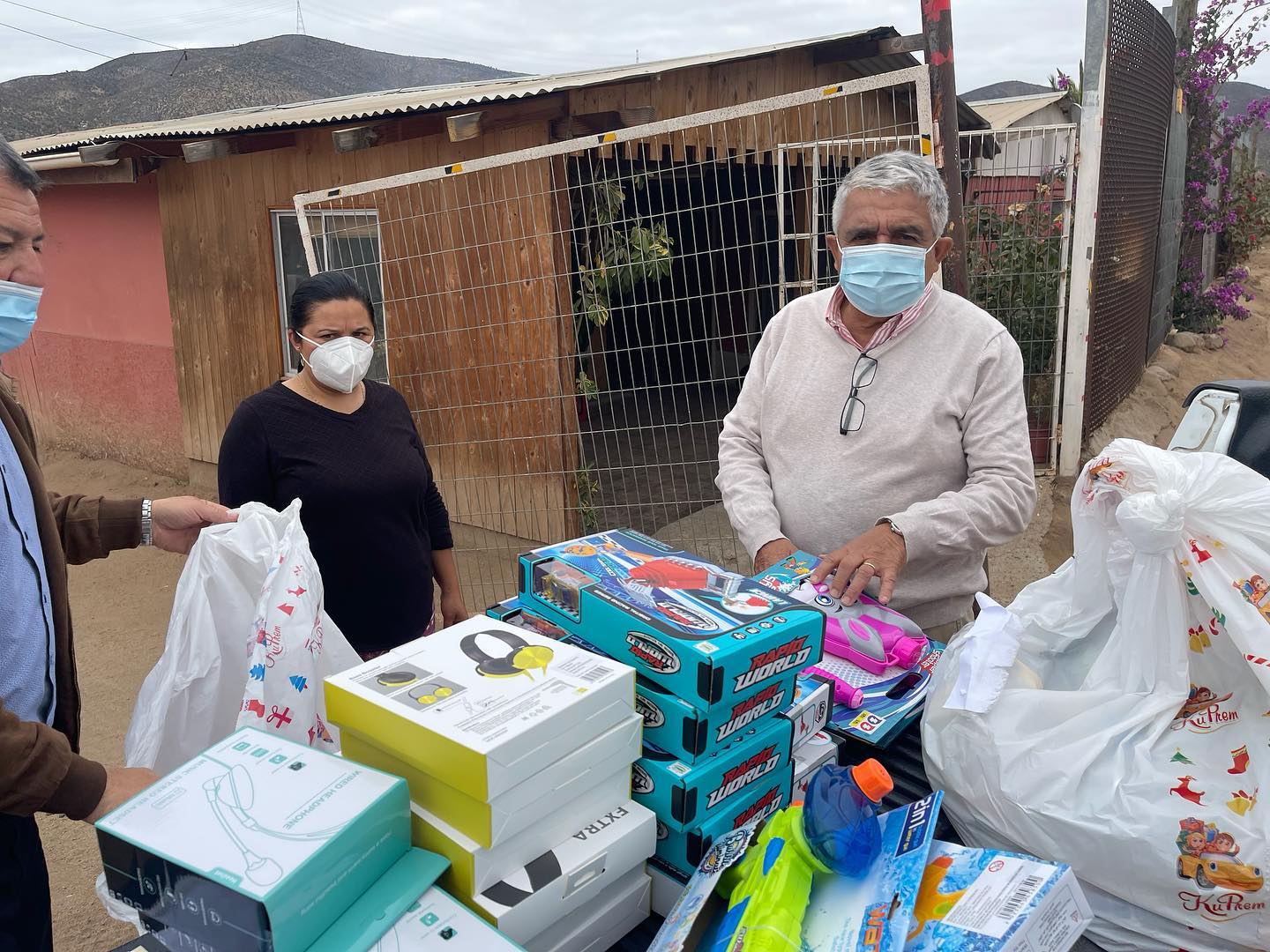 Municipio entregó más de 17 mil juguetes para niños y niñas de Ovalle