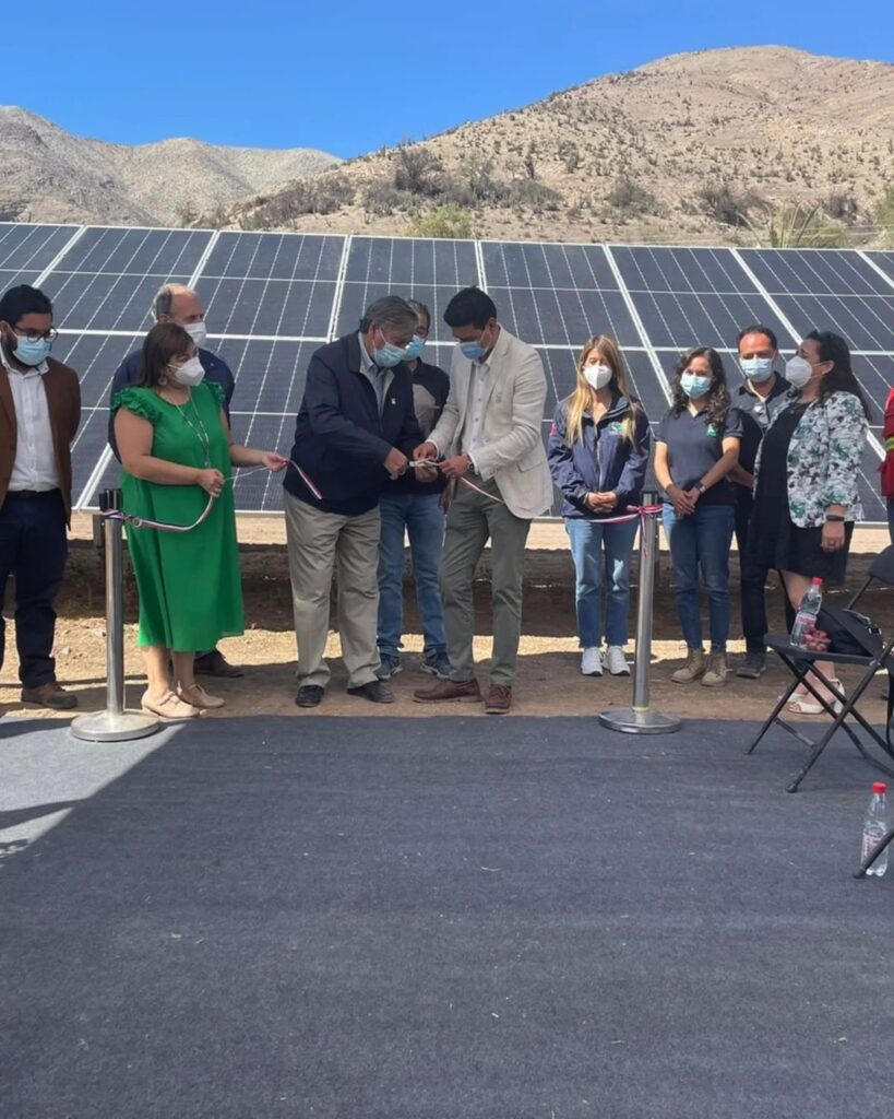 INIA inauguró 1ra planta fotovoltaica para suministro interno en el Centro Regional INIA Intihuasi