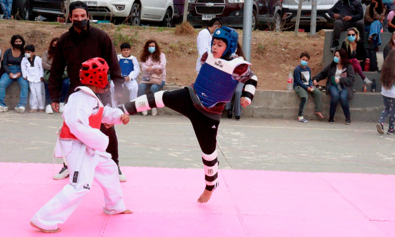 Taekwondo vuelve a las competencias de la mano de un encuentro regional