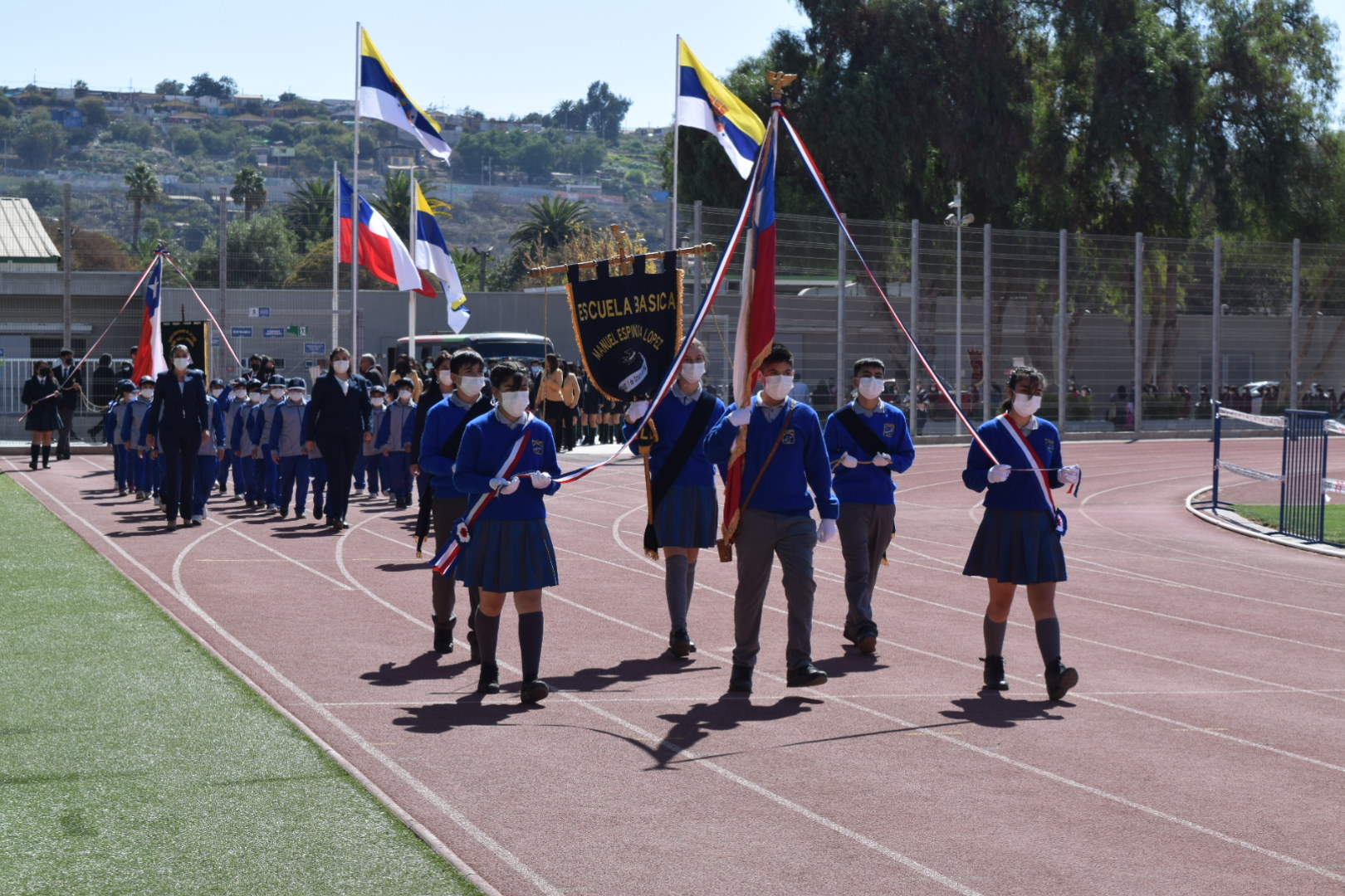 Con un emotivo acto y desfile Ovalle conmemoró sus 191 años de vida