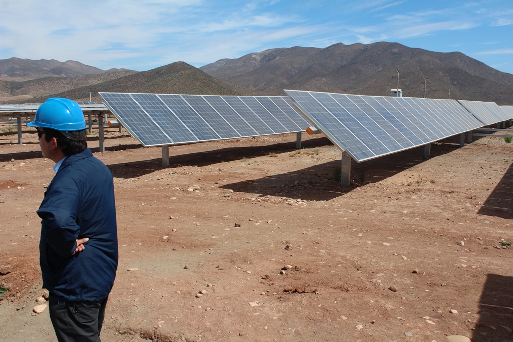 Aprueban declaración ambiental del primer parque renovable híbrido de la Región de Coquimbo